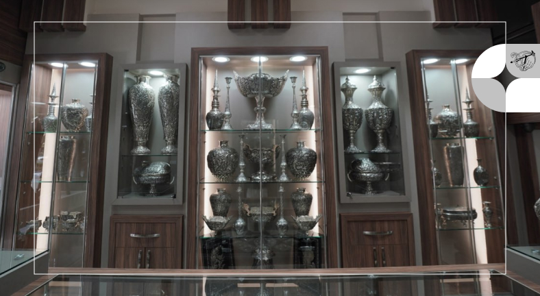 خرید آینه و شمعدان نقره از گالری خداداد